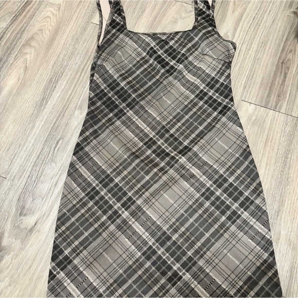 Dresses & Skirts - Plaid Square-Neck Slip Dress in Gray and Black